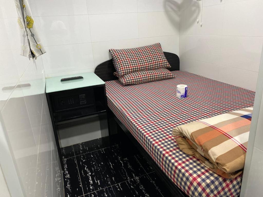 New Day Night Hostel Hong Kong Exterior photo