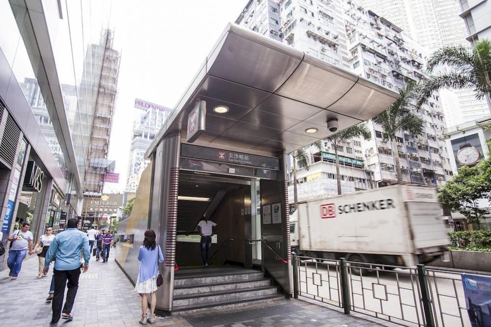 New Day Night Hostel Hong Kong Exterior photo
