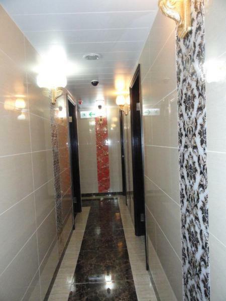 New Day Night Hostel Hong Kong Exterior photo